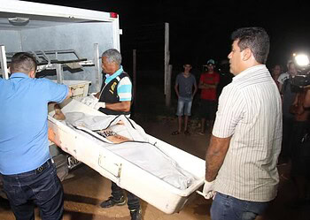 Marido degola esposa durante briga no bairro Xavier Maia