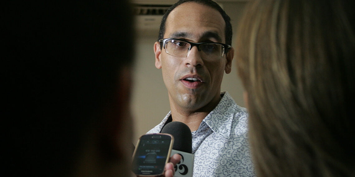 Diretor do festival, Sérgio Carvalho, durante entrevista