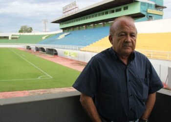 Aquino quer concluir obras do estádio Florestão e fortalecer os clubes
