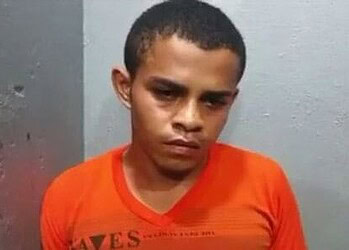 Jovem que morava no Acre mata à facadas a própria mãe em Porto Velho