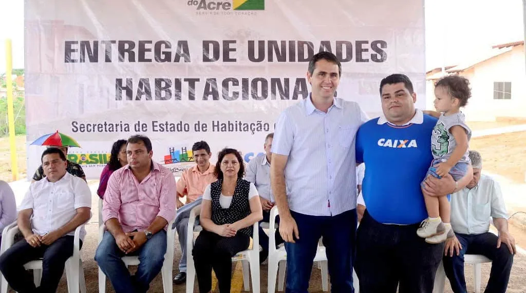 Prefeito Marcus Alexandre participou de solenidade com beneficiários do programa