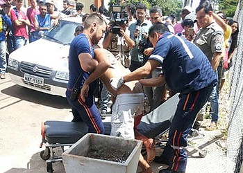Vítima foi esfaqueada por outro franelinha no Centro