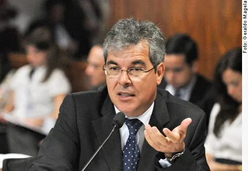 Durante o encontro, Jorge Viana apresentou projetos