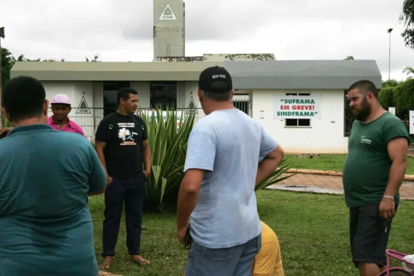 Servidores da Suframa decidem greve nesta terça, 25