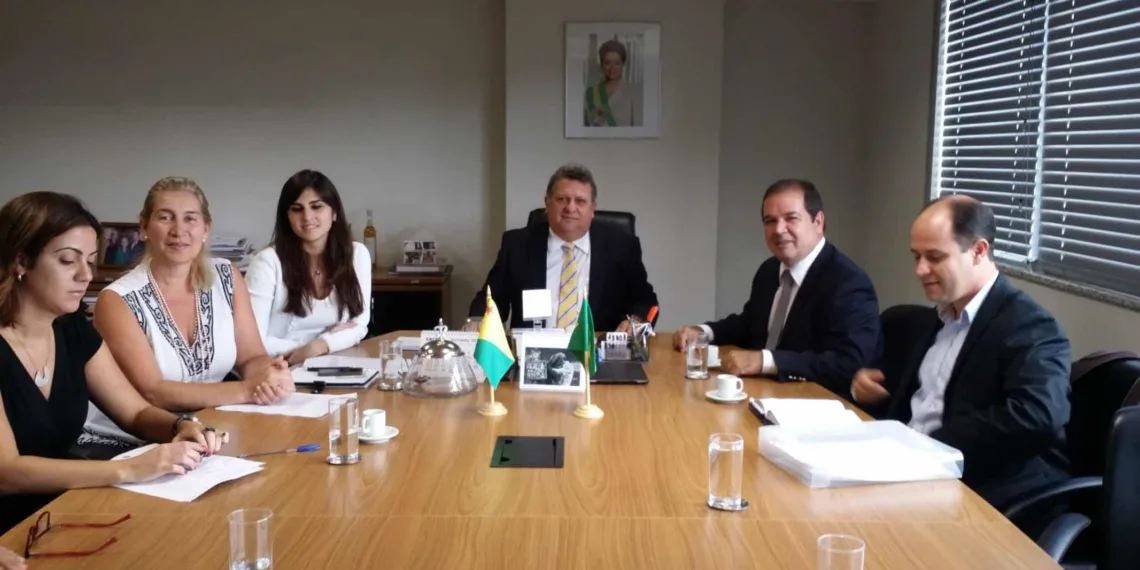 Tião Viana se encontrou com três ministros em Brasília