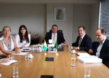Tião Viana se encontrou com três ministros em Brasília