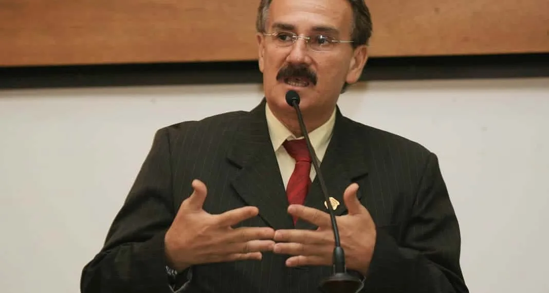 Morre ex-deputado estadual e delegado aposentado Walter Prado, aos 71 anos