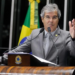Senador Jorge Viana pede ajuda federal ao município de Tarauacá, atingido por enchente