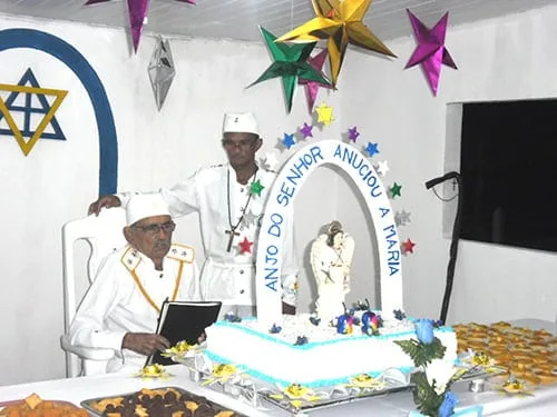 No ano passado, Juarez ganhou uma festa especial de aniversário na igreja