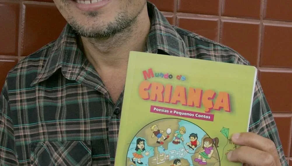 Alessandro Borges lança livro para incentivar crianças a lerem no dia 26