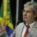 Jorge Viana cobra estudo da ANP que analisa custo do combustível no Acre