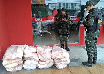 Polícia apreende quase meia tonelada de pirarucu e prende dois homens