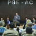 Tião Viana recebe medalha de honra ao mérito da PGE