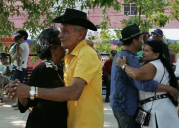 Expectativa de vida dos acreanos sobe para 72,9 anos, aponta o IBGE