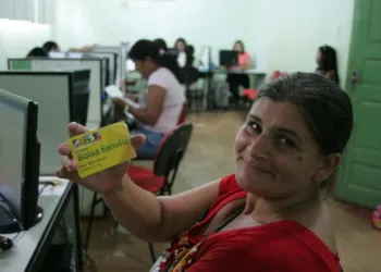 Primeiro pagamento Bolsa Família de 2015 termina sexta-feira