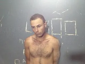 Mulher sobrevive após receber 25 facadas do ex-marido