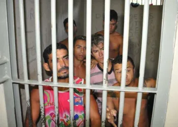 Delegacias de Rio Branco estão lotadas com a interdição do Francisco d’ Oliveira Conde