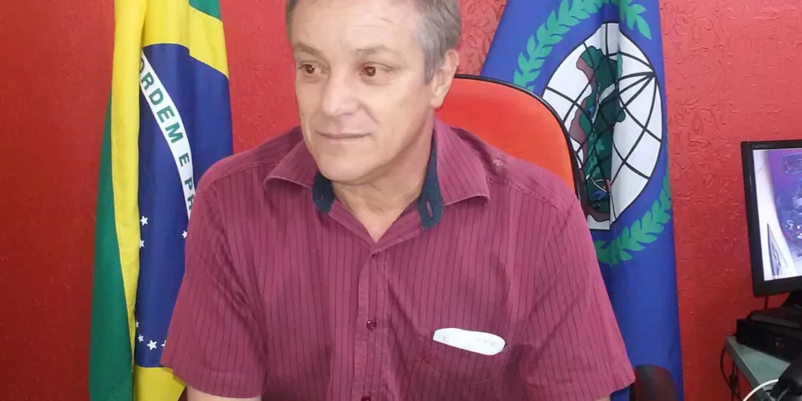 Antonio Raimundo, o Tonheiro, irá reduzir o próprio salário