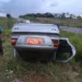 Táxi capota na BR-317 e deixa passageiros feridos