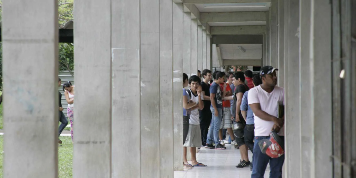 Candidatos às vagas da Ufac devem fazer inscrição no Sisu de 19 a 22 de janeiro