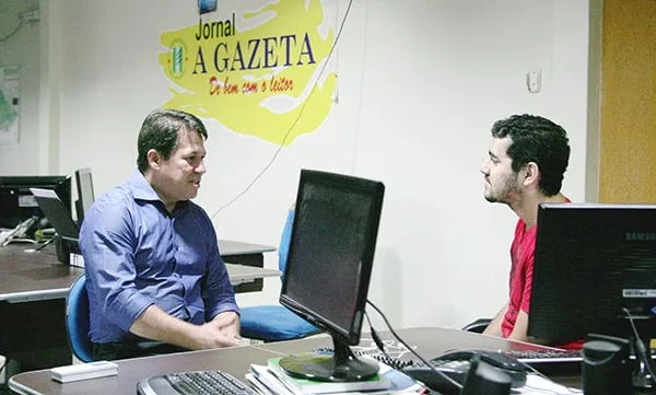 Artemio Costa conversou com o editor Tiago Martinello e jornalista da redação