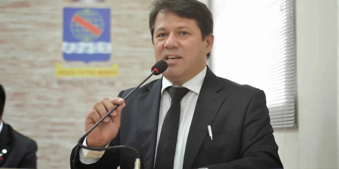 “Meu foco está em desenvolver um trabalho voltado para a comunidade”, diz Artêmio Costa