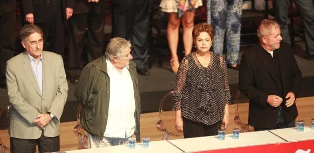 Presidente fez alegação diante de militantes petistas