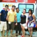 Os cinco jovens passavam pelo local quando viram a mulher em trabalho de parto