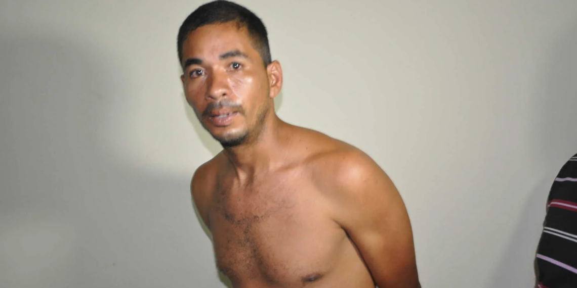 Filho chega em casa embriagado e ameaça o próprio pai