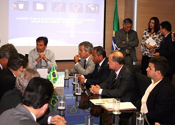 Ministro da Integração anuncia visita ao Acre para avaliar prejuízos da cheia