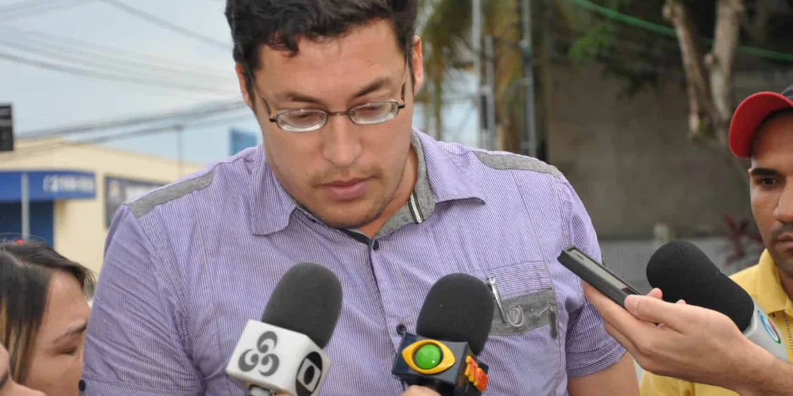 Renato Vilela teria realizado pequenas cirurgias