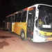 Trio incendeia ônibus em ato de manifesto no bairro Mocinha Magalhães