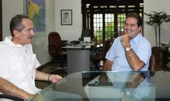 Governador Tião Viana recebeu telefonema de Aldo Rebelo