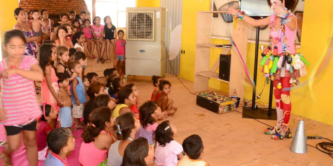 Abrigos precisam de voluntários, informa equipe da sala de situação