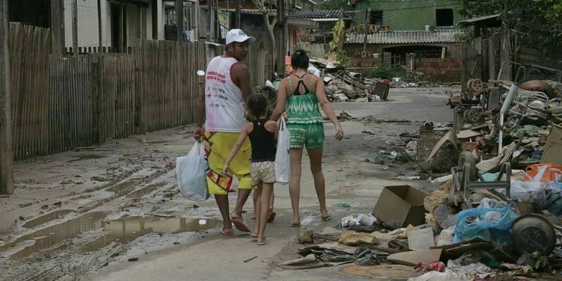 Nível do Rio Acre atinge menor nível em quase um mês de cheia