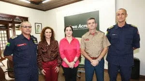 Primeira-dama e vice-governadora receberam comandante dos Bombeiros de Goiás