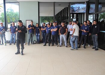 Agentes socioeducativos pedem apoio a deputados estaduais por melhores condições de trabalho