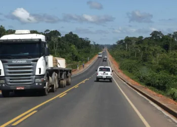 Peso para caminhões na BR-364 sofre alteração a partir de abril