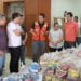 Deputados entregaram alimentos e produtos ao prefeito