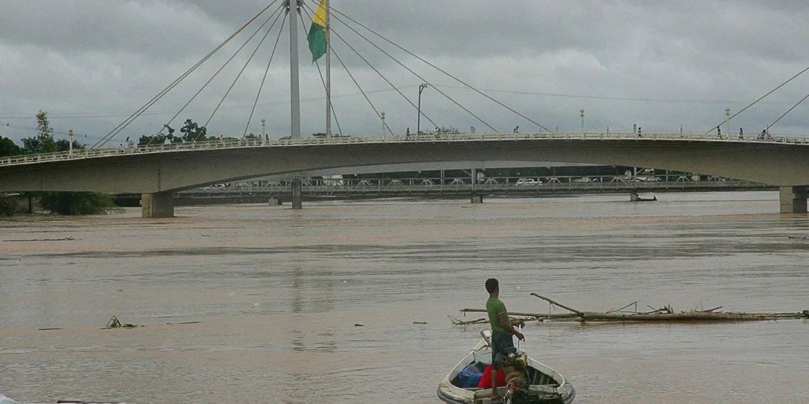 Rio Acre sobe 10 centímetros em três horas e reforça previsão de repiquete nos próximos dias
