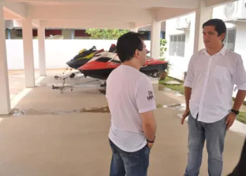 Motos aquáticas e lanchas causaram perturbação do sossego alheio e desobediência