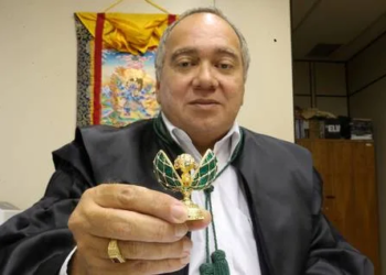 Juiz acreano afastado do caso Eike vai responder a procedimentos administrativos