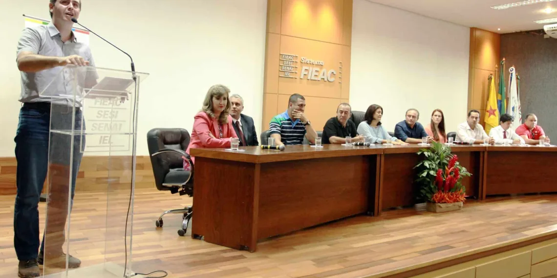 “É um pacto de todos nós”, diz prefeito em audiência pública sobre o Plano de Mobilidade Urbana de Rio Branco