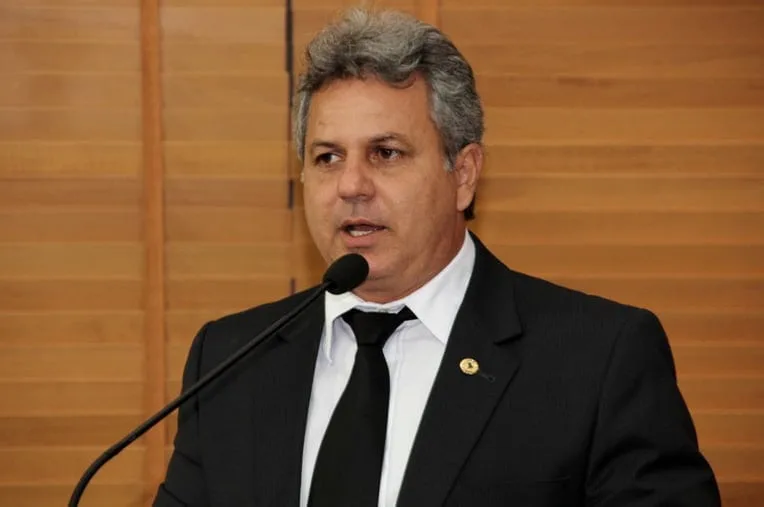 Deputado destacou a situação precária dos agricultores. (Foto: Agencia Aleac)