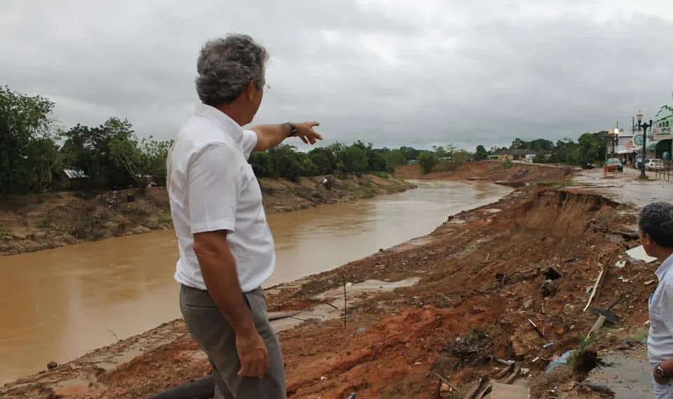 Jorge Viana apoia reconstrução de Xapuri e Brasiléia