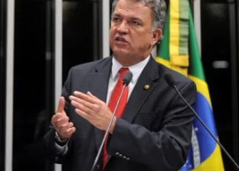Petecão nega que tenha se encontrado com Lula para declarar apoio: 'uma tentativa de me associar ao PT'