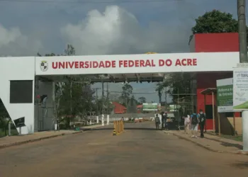 Servidores federais realizam ato nesta quinta-feira, 9
