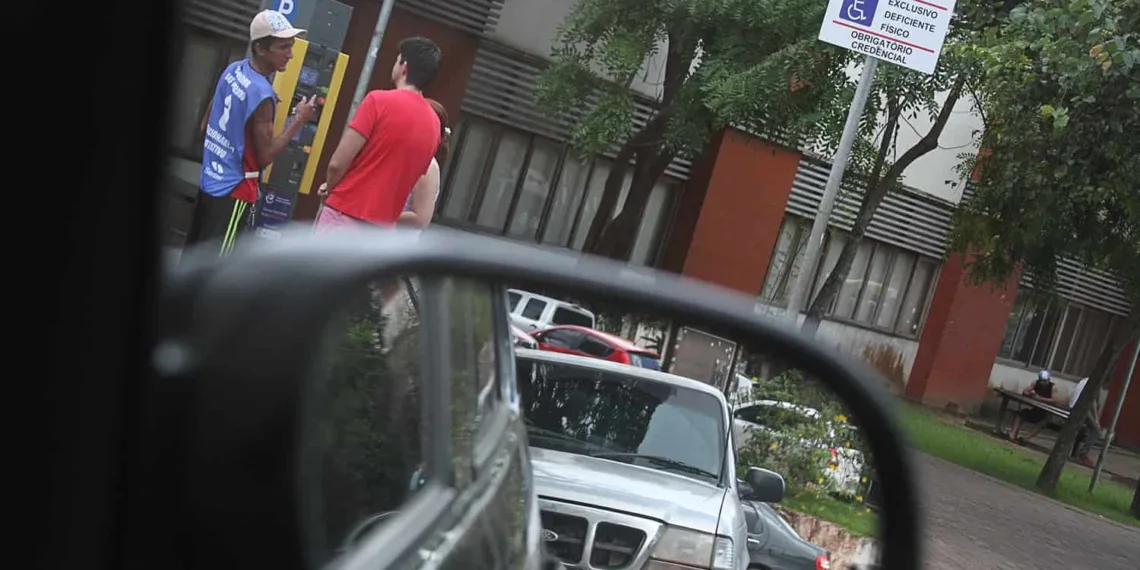 Em segunda fase ‘Zona Azul’ chega em mais 10 ruas da capital