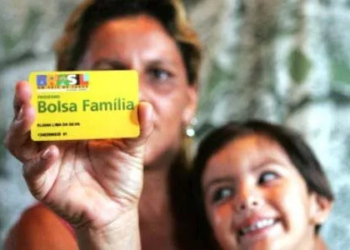 Caixa começa a pagar Bolsa Família de R$ 600 nesta quarta-feira, 18