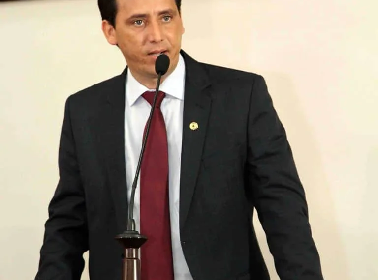 Deputado questiona falhas no serviço de segurança do aeroporto